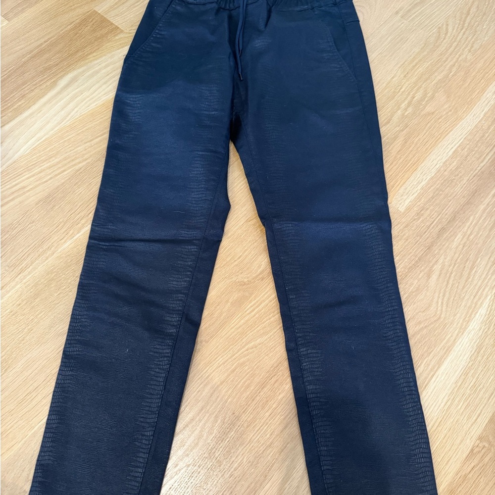 Classic Black Men's Straight Jeans